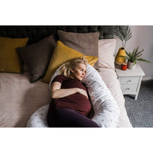 Carregar imagem no visualizador da galeria, Tommee Tippee - Almofada de gravidez e amamentação Made for Me
